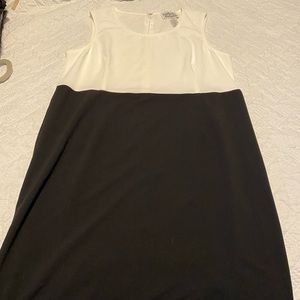 Anthony Richards maxi dress black and white